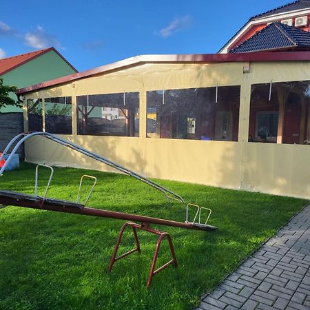Restaurace a penzion u Jessyho Perná Exteriér fotografie